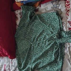 West Kei Front-Tie Blouse, Medium, Green w/ white floral print